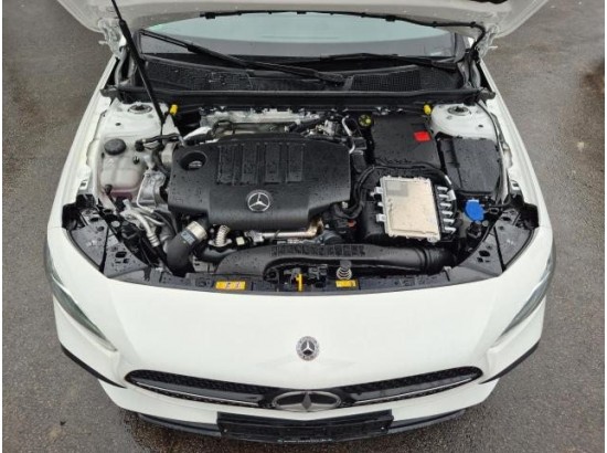 2025 Mercedes-Benz A -Klasse A 220 d Spezial Edition