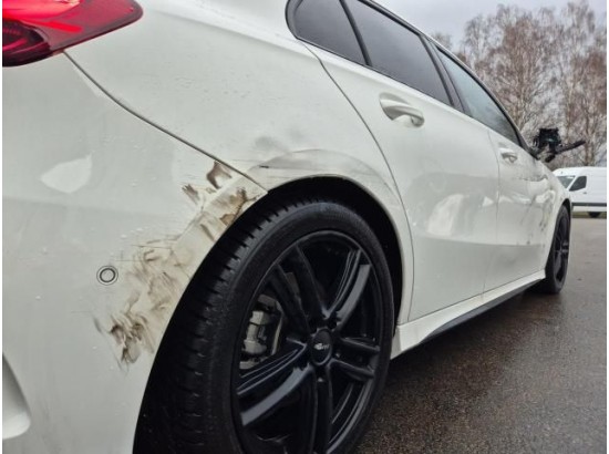 2025 Mercedes-Benz A -Klasse A 220 d Spezial Edition