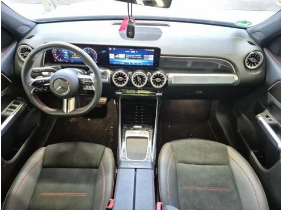 2025 Mercedes-Benz GLB GLB 180