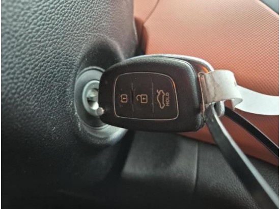 2016 Hyundai i10 YES!