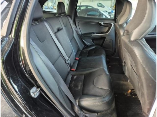 2016 Volvo XC60 Kinetic 2WD