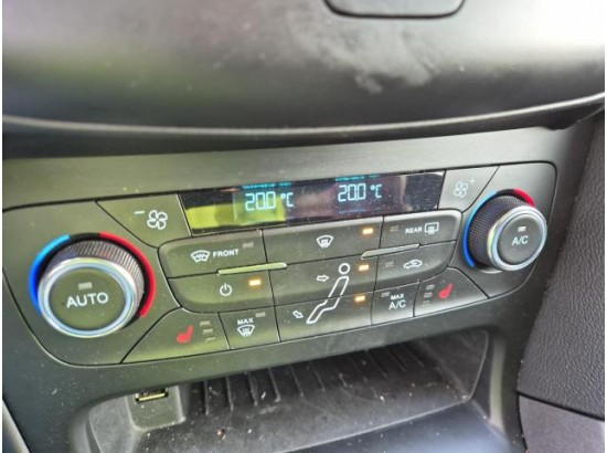 2018 Ford Focus Lim. Cool & Connect