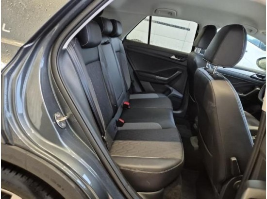 2025 Volkswagen T-Roc Goal