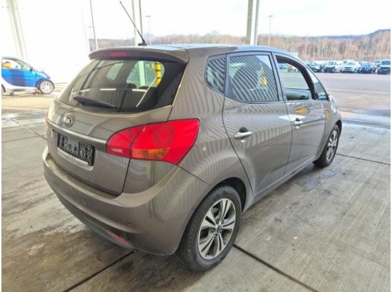 2015 Kia Venga Dream Team