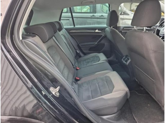 2019 Volkswagen Golf VII Lim. BMT/Start-Stopp Highline