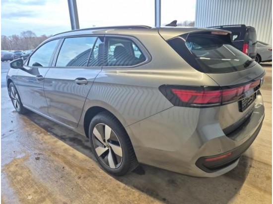 2024 Volkswagen Passat Variant 1.5 eTSI 110 kW