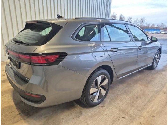2024 Volkswagen Passat Variant 1.5 eTSI 110 kW