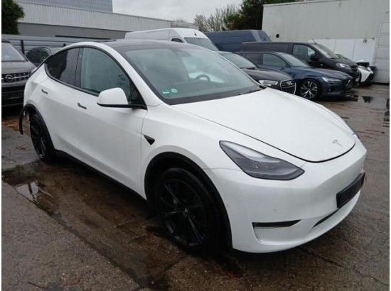 2022 Tesla Model Y Long Range Dual AWD