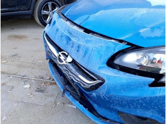 2016 Opel Corsa E drive