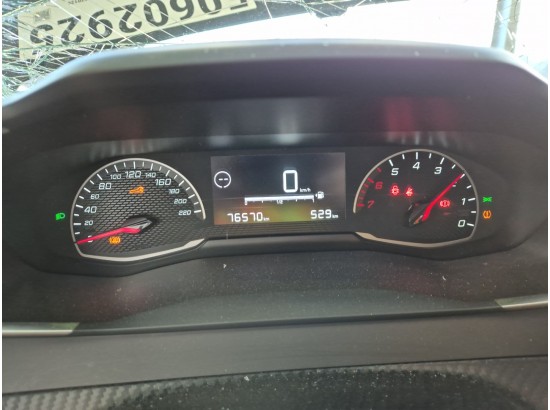 2021 Peugeot 2008 Active