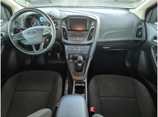 2016 Ford Focus Tunier Business