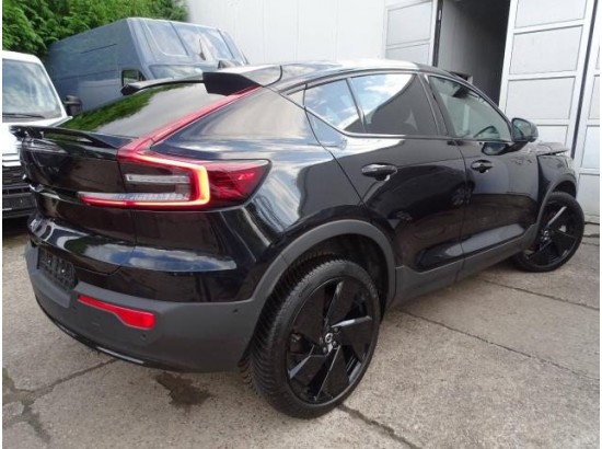 2025 Volvo EC40 300 kW Twin Motor AWD Ultra Black Edition