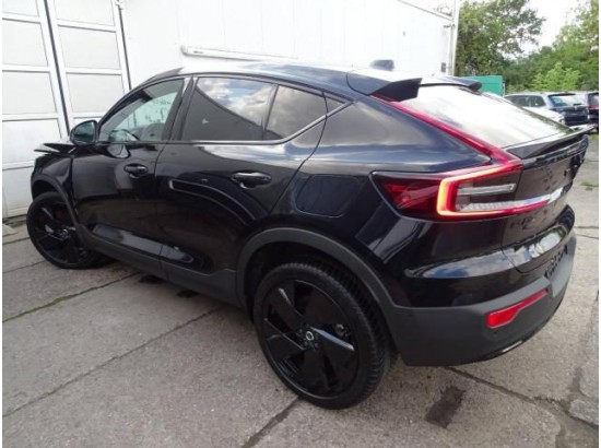 2025 Volvo EC40 300 kW Twin Motor AWD Ultra Black Edition