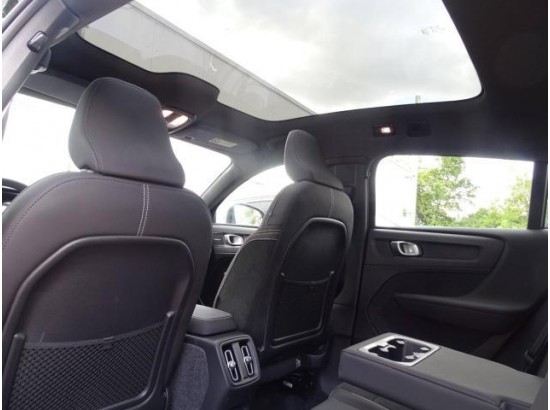 2025 Volvo EC40 300 kW Twin Motor AWD Ultra Black Edition