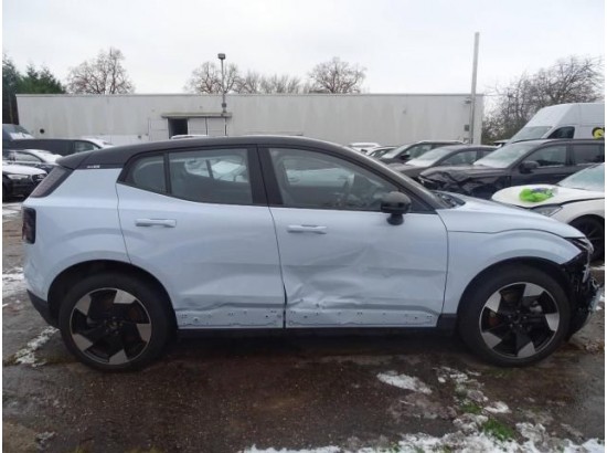 2024 Volvo EX30 Ultra 2WD Pure Electric