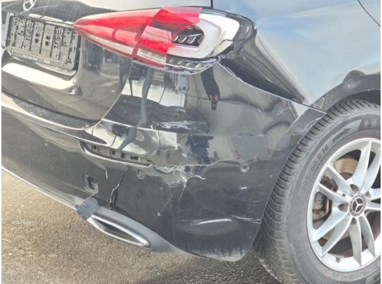 2020 Mercedes-Benz A -Klasse A180 Edition 19