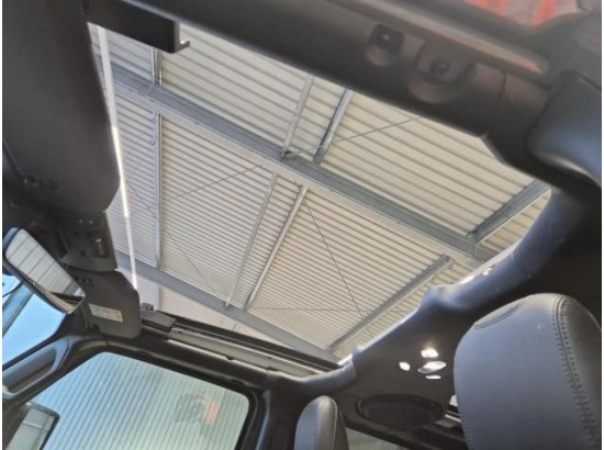 2020 Jeep Wrangler / Wrangler Unlimited Sahara