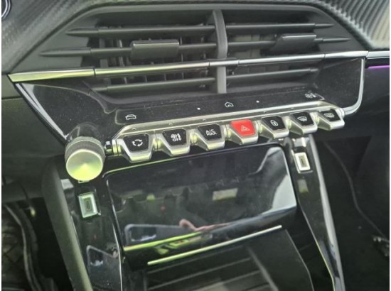 2025 Peugeot 2008 GT