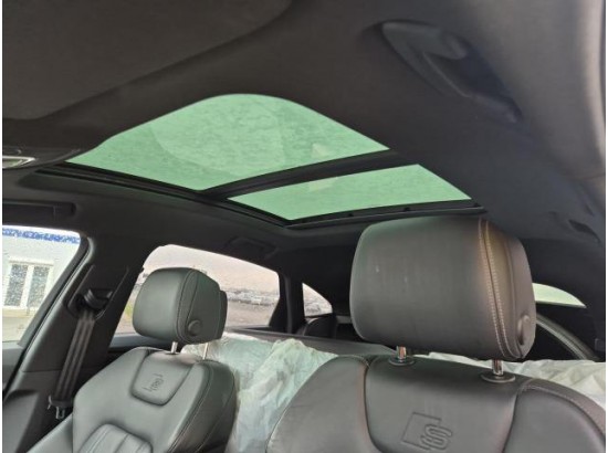 2022 Audi e-tron Sportback S quattro