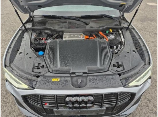 2022 Audi e-tron Sportback S quattro