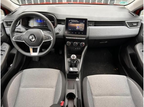 2024 Renault Clio V Evolution