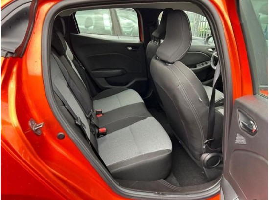 2024 Renault Clio V Evolution