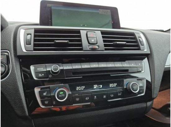 2015 BMW 1er Lim. 120i M Sport