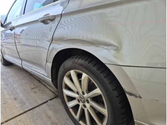 2024 Volkswagen Passat Variant Elegance