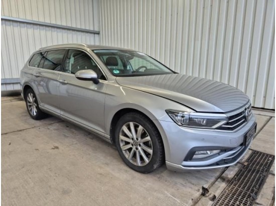 2024 Volkswagen Passat Variant Elegance