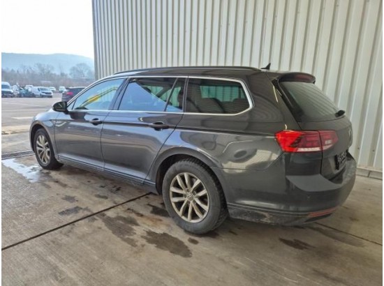 2024 Volkswagen Passat Variant Business