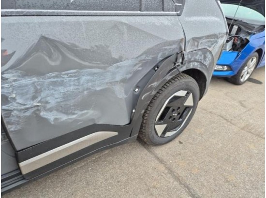 2025 Kia EV3 150 kW Earth