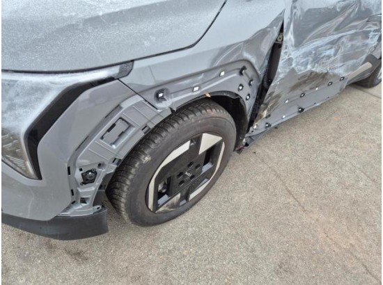 2025 Kia EV3 150 kW Earth