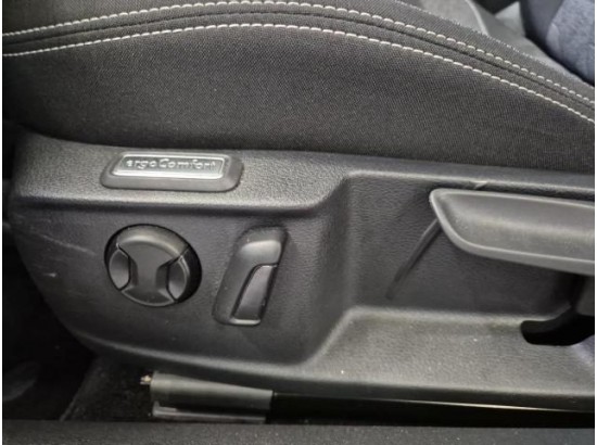 2024 Volkswagen Passat Variant Business