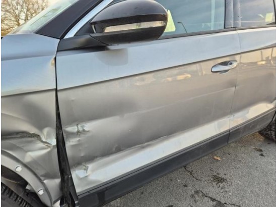 2025 Volkswagen T-Roc Goal