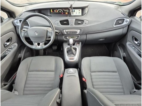 2015 Renault Scenic