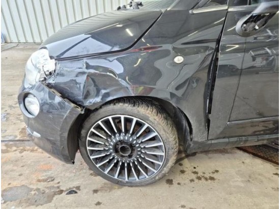 2016 FIAT 500 Lounge