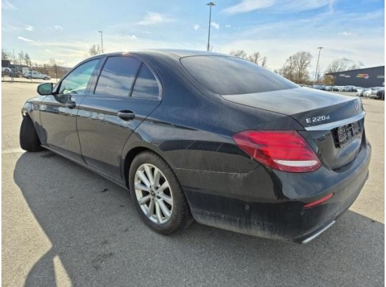 2019 Mercedes-Benz E -Klasse Lim. E 220 d