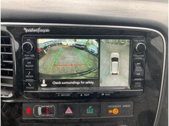 2016 Mitsubishi Outlander PHEV Top 4WD