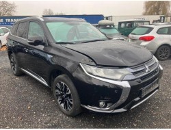 2016 Mitsubishi Outlander PHEV Top 4WD 2016 Mitsubishi Outlander PHEV Top 4WD