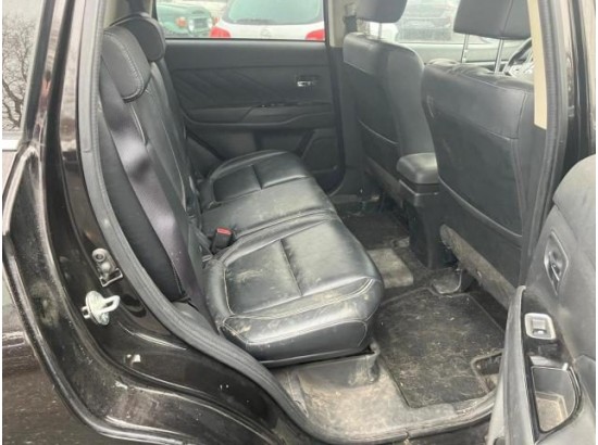 2016 Mitsubishi Outlander PHEV Top 4WD