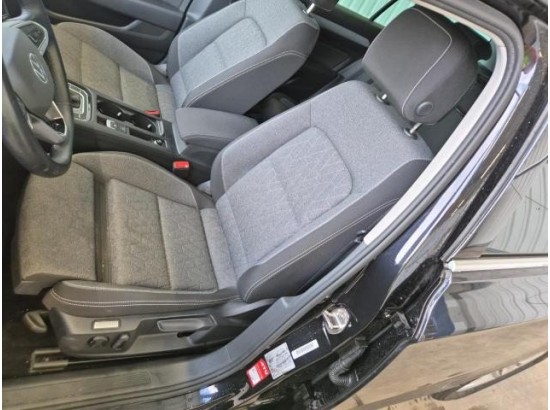 2024 Volkswagen Passat Variant Business