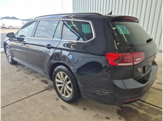 2024 Volkswagen Passat Variant Business