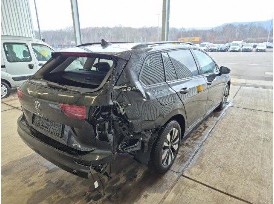 2025 Volkswagen Golf VIII Variant 1.5 eTSI 110 kW Goal