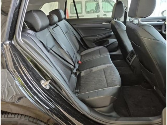 2025 Volkswagen Golf VIII Variant 1.5 eTSI 110 kW Goal