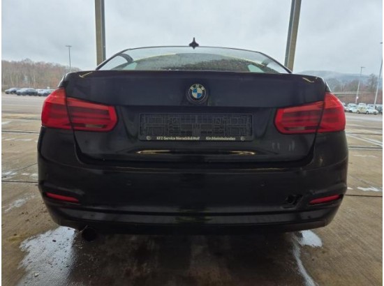 2016 BMW 3er Lim. 318i Advantage