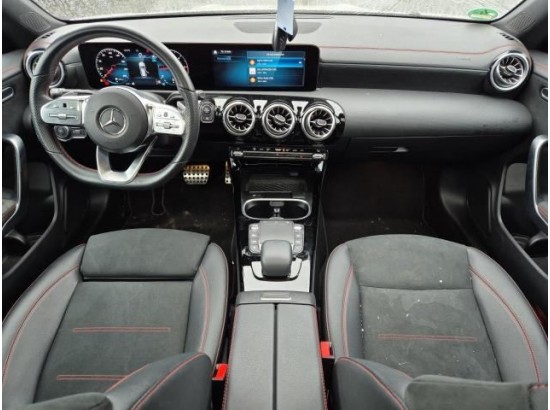 2022 Mercedes-Benz CLA -Klasse Shooting Brake CLA 200 d 4Matic