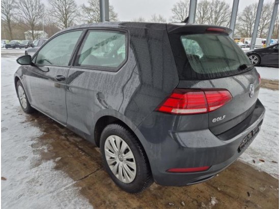 2018 Volkswagen Golf VII Lim. Trendline BMT/Start-Stopp