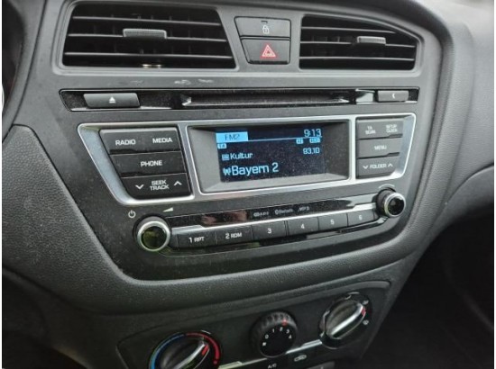 2016 Hyundai i20 blue Passion