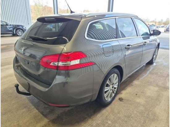 2021 Peugeot 308 SW Allure