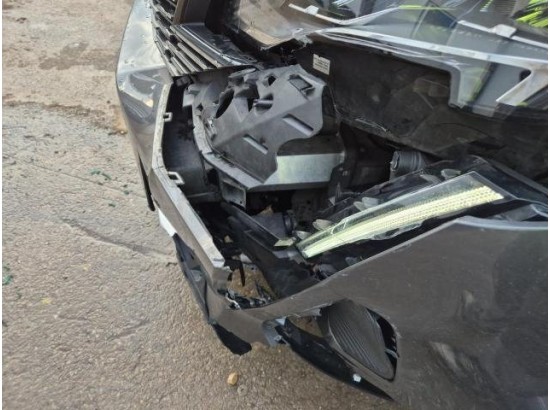 2024 Peugeot 5008 Allure